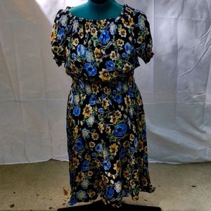 Meaeor Floral print dress.